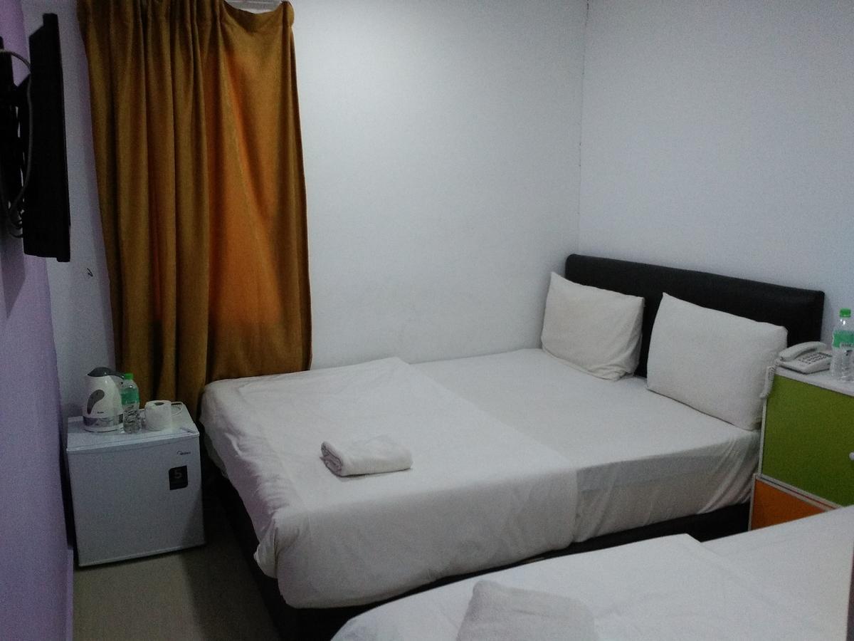 Hotel Lismar Subang Jaya Esterno foto