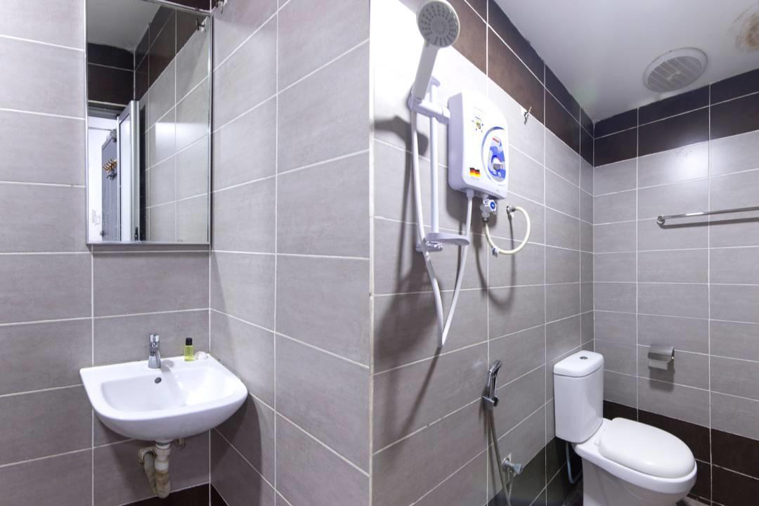 Hotel Lismar Subang Jaya Esterno foto