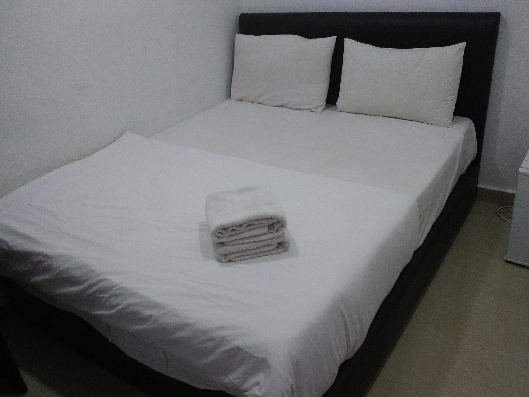 Hotel Lismar Subang Jaya Esterno foto